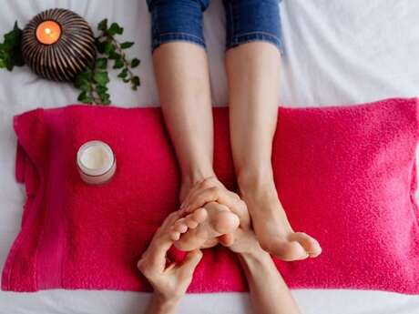 Pure Flow: Lymphatic Drainage Massage and Reflexology
