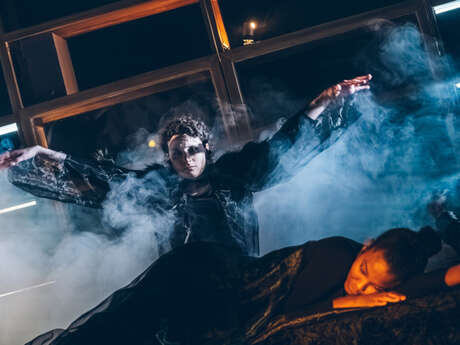 Théâtre : Kaddish - La Femme chauve en peignoir rouge