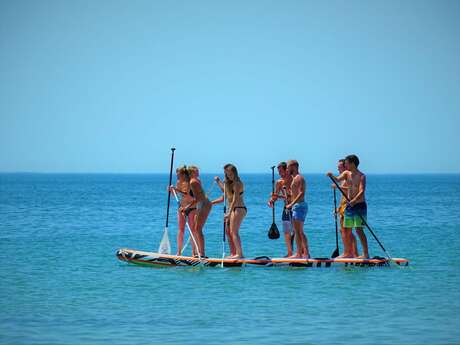 Discover, experience and share giant paddles with La Cabane Verte