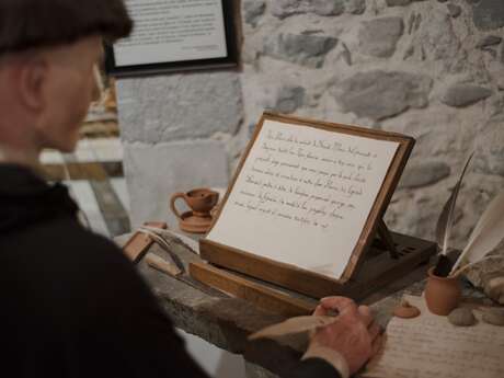Guided tours of the Middle Age Museum