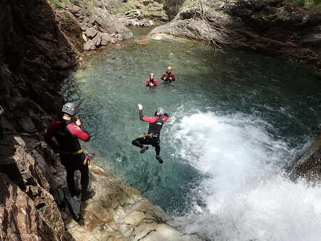 Canyon River Trip - Canyon Aventure Les Oules de Freissinière intégral