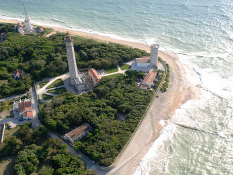 Climb the 257 steps of the Baleines lighthouse for breathtaking views