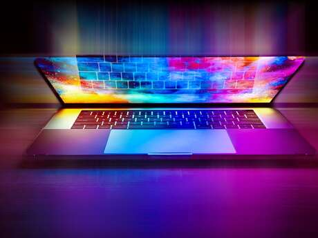 Ateliers de formation numérique en groupe