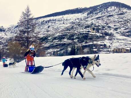 Ecole de conduite de traineau pour enfants
