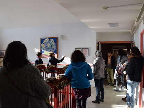 Visite guidée de LBO Centre d'Art à l'EHPAD Les Blés d'Or