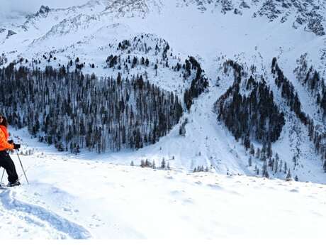 À tire d’elles vers les sommets