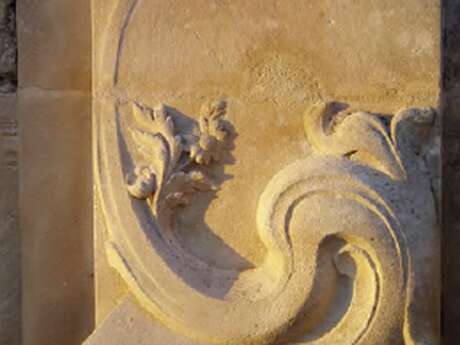 Printemps des Cimetières : L'art et les symboles de silence