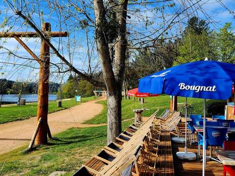 La Cabane, snack-guinguette du lac d'Aubusson d'Auvergne