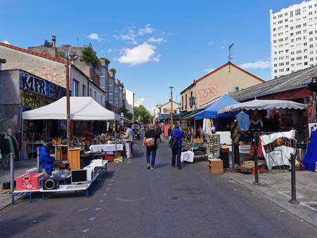 Street flea market