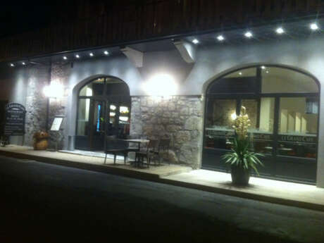 Le Grand Café