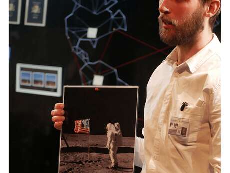 Spectacle Complots Industries