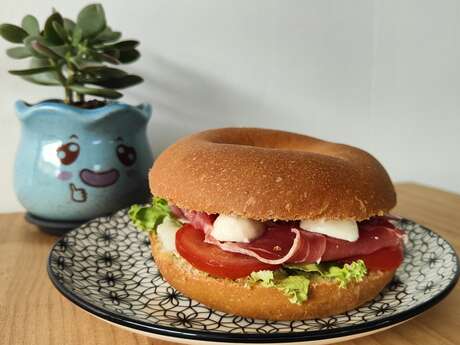 Friends Family Coffee