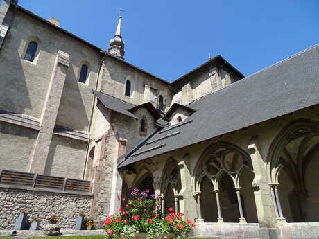 Duo libre Abbey / Maison du Fromage Abondance