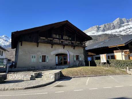 Parking Maison de l'Alpage