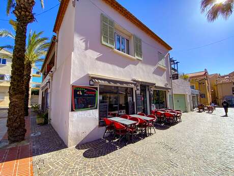 Piazza del Teatro