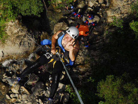 Canyoning - Cascade Aventure