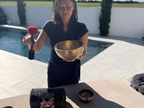 Massage aux bols tibétains par Laëtitia