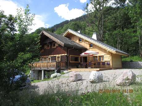 Chalet Le Grenier - 120m² - 4 kamers - Cruz Douard Nicole