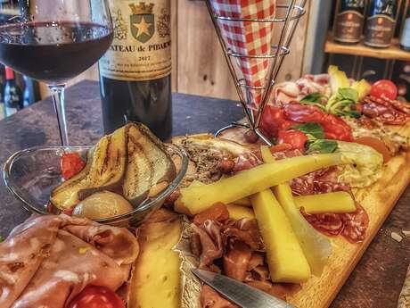 La Cave et le Bistrot