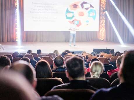 Conférence-débat à Valence d'Agen