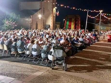 Lizac en fête (soirée disco, marché gourmand...)