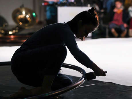 Cirque : Trait(s)