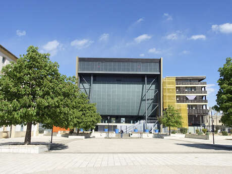 Médiathèque d'Orange