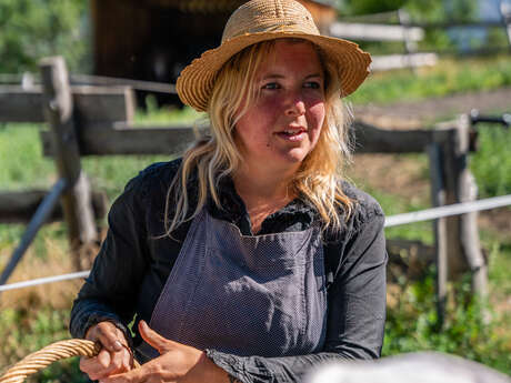 La Petite Ferme des Regains - Educational farm & Alpin traditions La Petite Ferme des Regains - Educational farm & Alpin traditions