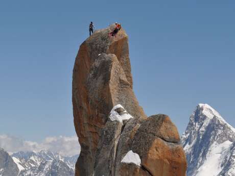 Les plus belles escalades du massif du Mont-Blanc - Compagnie des Guides de Chamonix