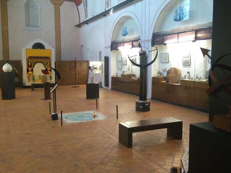 Earth and Time Museum "Édith-Robert"