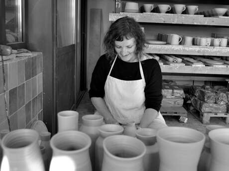 Poterie et brocante "Tant que la terre tourne"