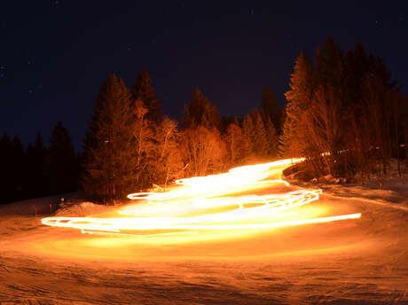 ESF Nationale torchlight descent, followed by fireworks