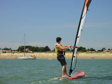 Sailing courses for children at the CNPA in Rivedoux-Plage