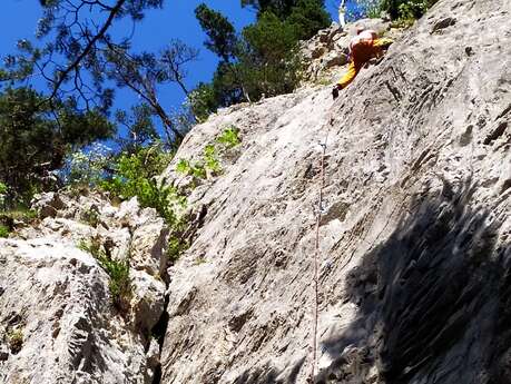 Le Rocher qui Répond - Escalade