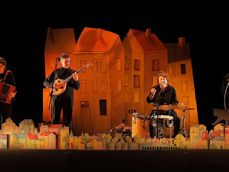 Un chat dans la ville - Cie La Soupe aux étoiles