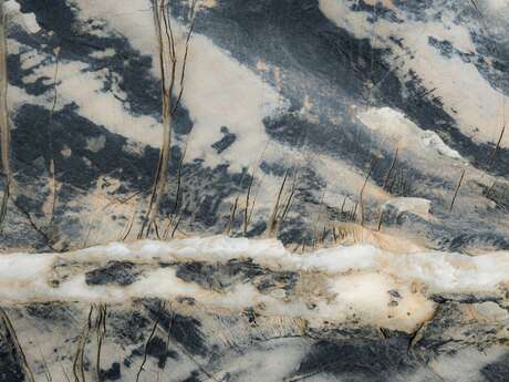 Maison de Pays : expositions Ateliers Formes et Lumières