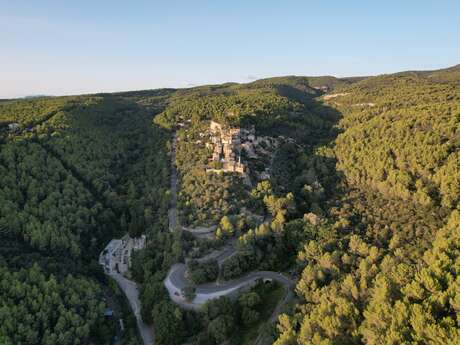 Randonnée au pays de la pierre sèche à Saumane - avec Destination Luberon