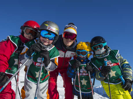 Cours collectif enfant de ski alpin avec l'ESF