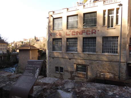 Visites Mal Guidées avec la Comédie de Clermont-Ferrand