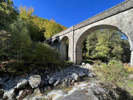 Aqueduc du torrent d'Ancelle
