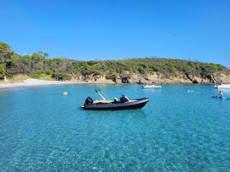 Jack MartinS Aventure - excursions maritimes