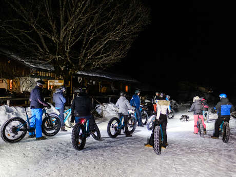 VTT électrique sur neige - Sortie nocturne avec restaurant