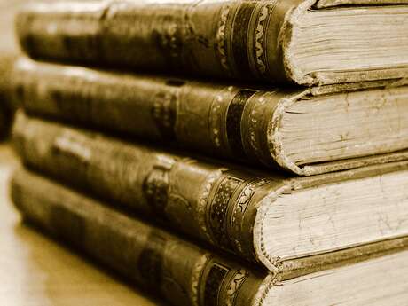 Bibliothèque de Moydans