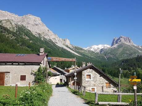 Croz Del Rifugio