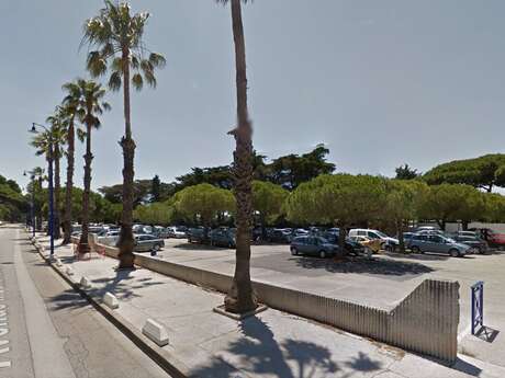 Port car park