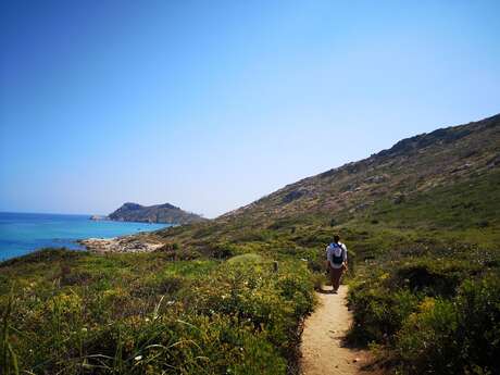 Guided walk: Discovering Cap Taillat