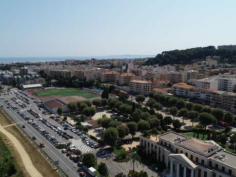 Parking Esplanade du Levant