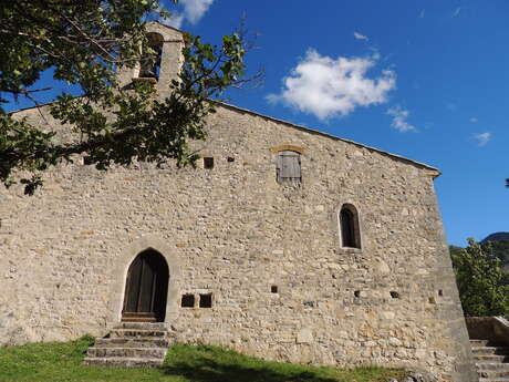 Châteauneuf-Miravail, une vallée dans la vallée