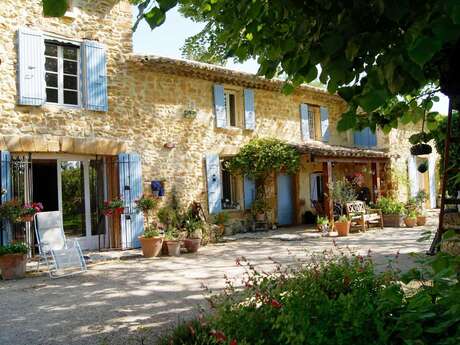 Chambre d'hôtes Montmirail au Mas du Clos de l'Escarrat