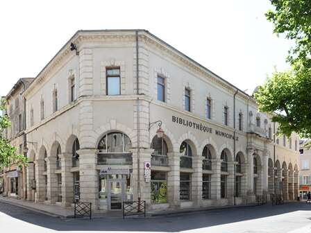 Médiathèque La Halle aux Grains